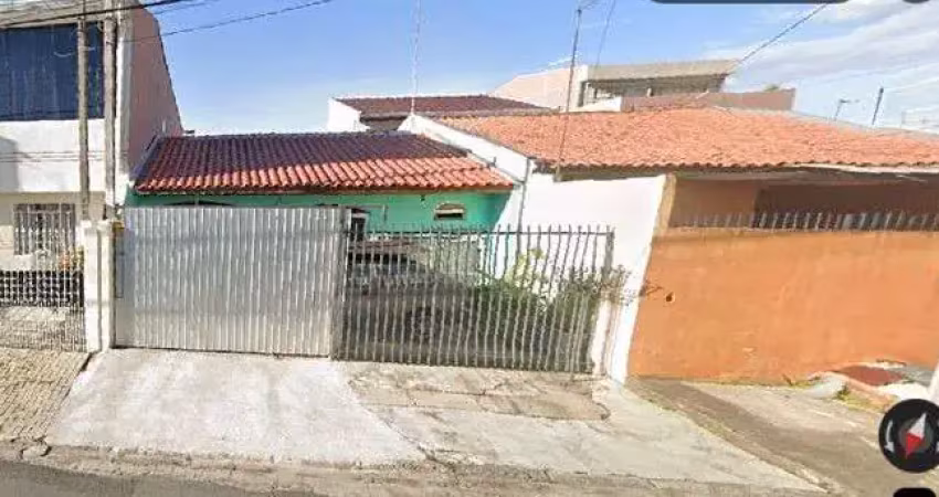 Casa para venda em curitiba, uberaba, 3 dormitórios, 1 suíte, 2 banheiros, 2 vagas