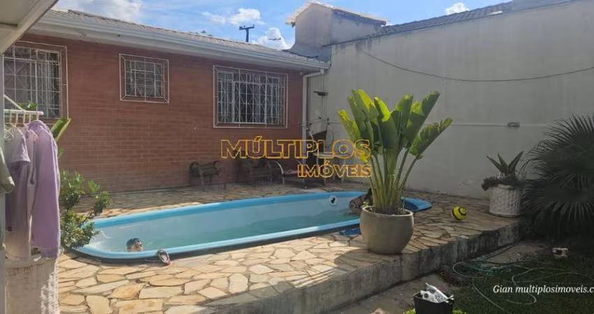 Imóvel incrível à venda em Curitiba-PR: Casa com 3 quartos, 1 sala, 2 banheiros, 8 vagas de garagem e 380,00 m² de área no Uberaba.