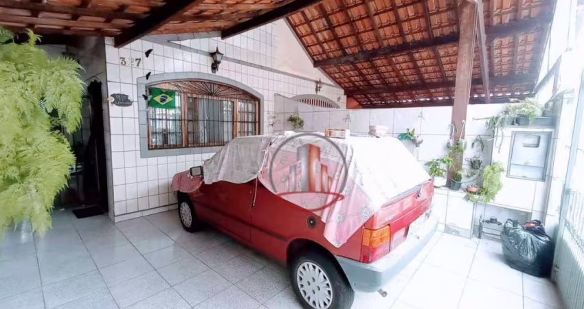 Casa com 2 dormitórios à venda, 96 m² por R$ 450.000,00 - Vila Assunção - Praia Grande/SP