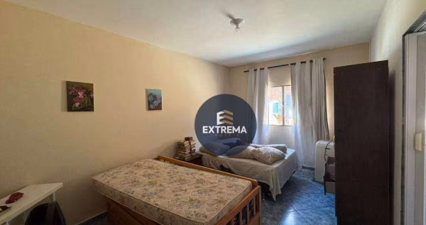 Kitnet Mobiliada  a venda em Praia Grande –  Apenas 2 Quadras da Praia!