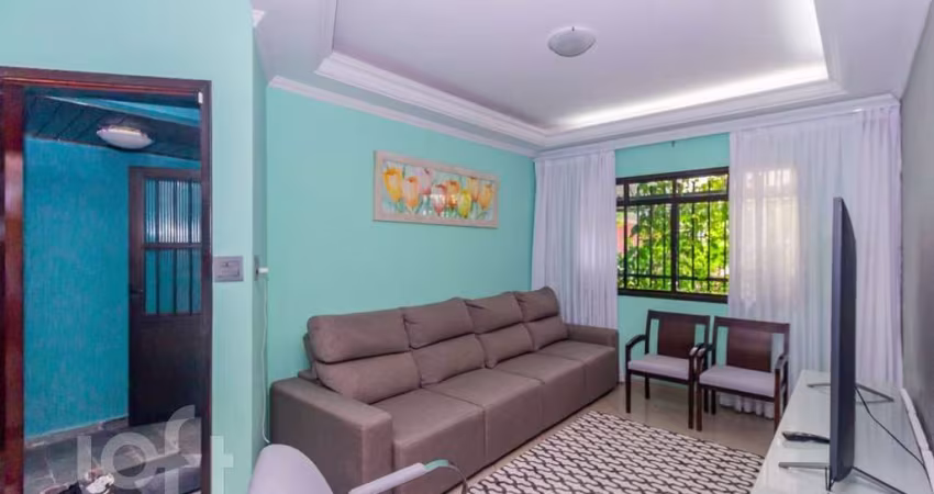 Casa com 3 quartos à venda na Rua Maria Afonso, 589, Água Rasa, São Paulo