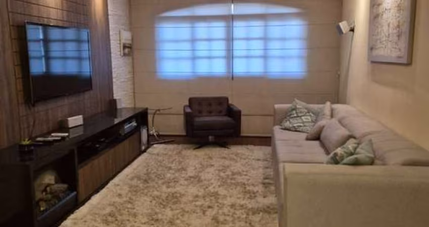 Sobrado com 3 dormitórios à venda, 300 m² por R$ 960.000,00 - Vila Alto de Santo André - Santo André/SP