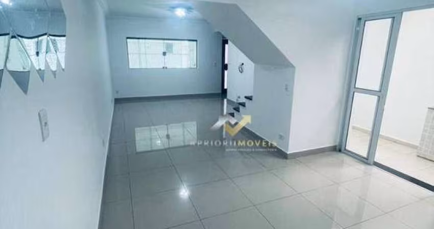 Sobrado com 3 dormitórios à venda, 142 m² por R$ 940.000,00 - Olímpico - São Caetano do Sul/SP