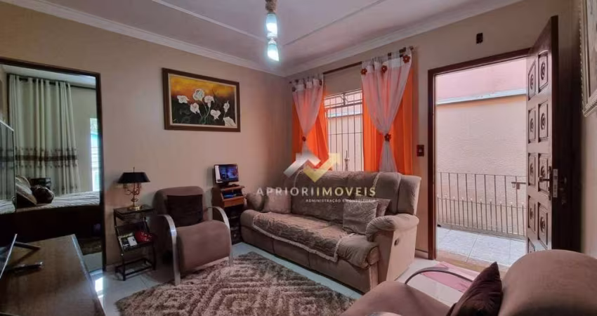 Casa com 3 dormitórios à venda, 177 m² por R$ 575.000,00 - Vila Tibiriçá - Santo André/SP