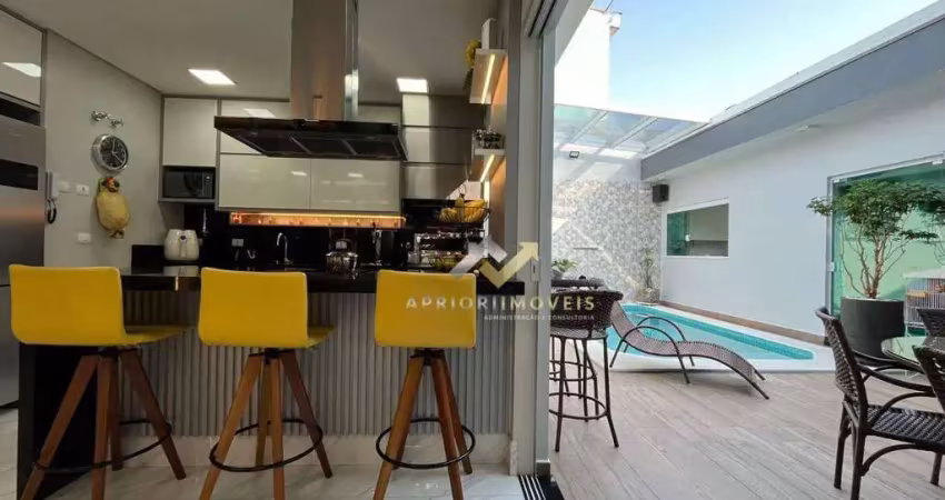 Casa com 3 dormitórios à venda, 152 m² por R$ 1.800.000,00 - Parque Jaçatuba - Santo André/SP