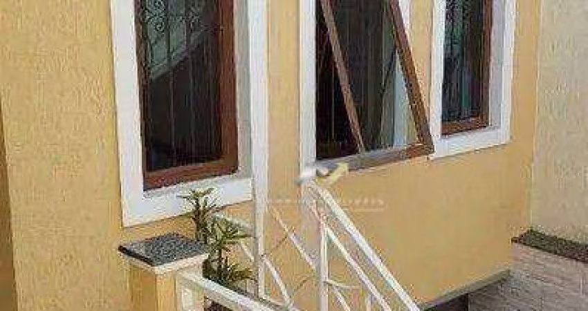 Sobrado com 4 dormitórios à venda, 140 m² por R$ 860.000 - Vila Scarpelli - Santo André/SP