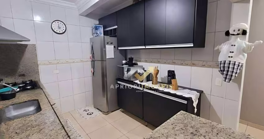 Sobrado com 3 dormitórios à venda, 264 m² por R$ 800.000,00 - Vila Linda - Santo André/SP