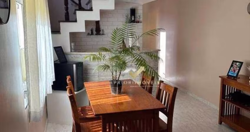 Sobrado com 3 dormitórios à venda, 340 m² por R$ 859.000,00 - Parque São Vicente - Mauá/SP
