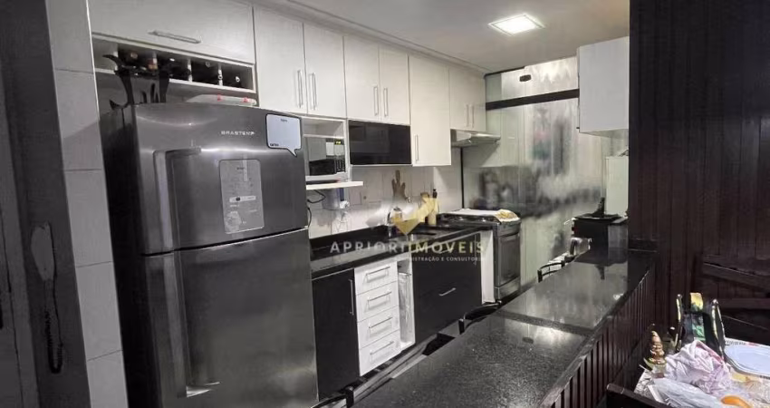 Apartamento com 3 dormitórios à venda, 63 m² por R$ 300.000,00 - Jardim Santo André - Santo André/SP