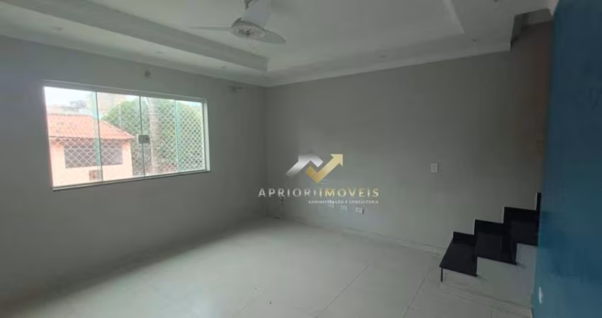Sobrado com 3 dormitórios à venda, 138 m² por R$ 550.000,00 - Jardim do Estádio - Santo André/SP