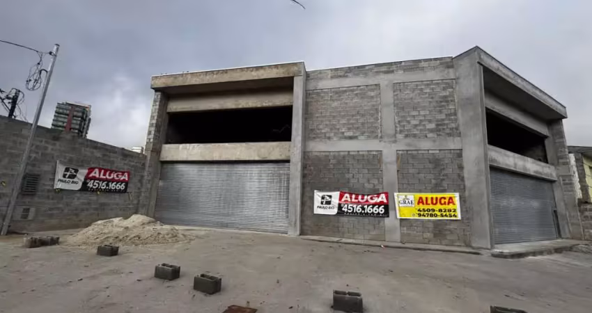 Oportunidade única: salão comercial com fachada de vidro em localização estratégica
