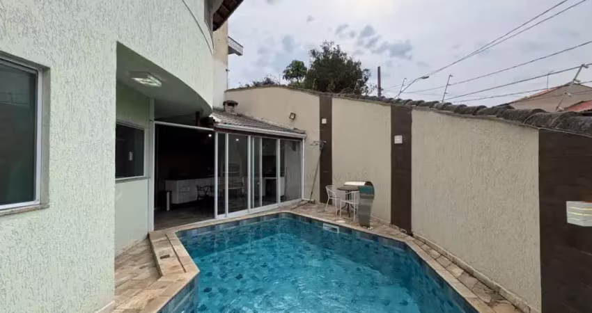 Sobrado à venda com piscina, 03 quartos, 142m² por r$ 1.100.000 - parque oratório - santo andré/sp