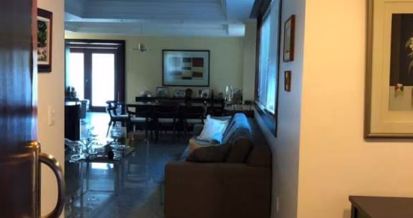 Casa - Sobrado Padrão, para Venda em Uberlândia/MG