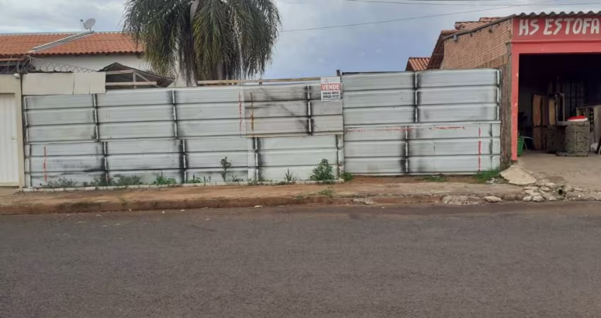 Terreno - Em rua, para Venda em Uberlândia/MG