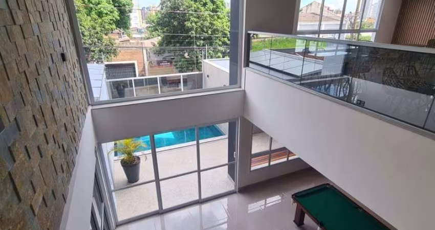 Apartamento - Padrão, para Venda em Uberlândia/MG