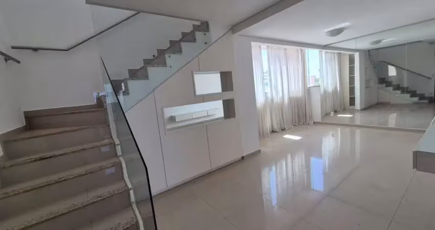 Apartamento - Cobertura, para Venda em Uberlândia/MG