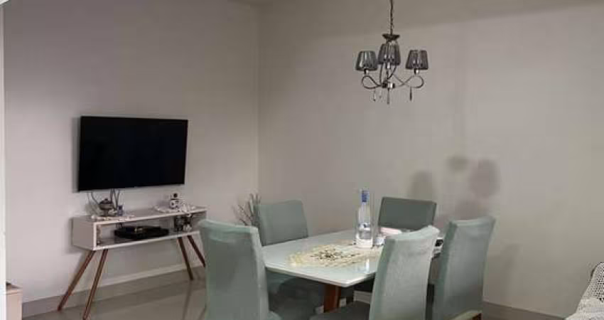 Casa - Sobrado Padrão, para Venda em Uberlândia/MG
