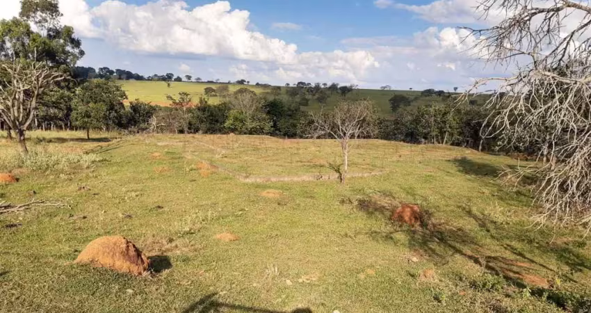 Terreno em condomínio fechado à venda no Mansões Aeroporto, Uberlândia 