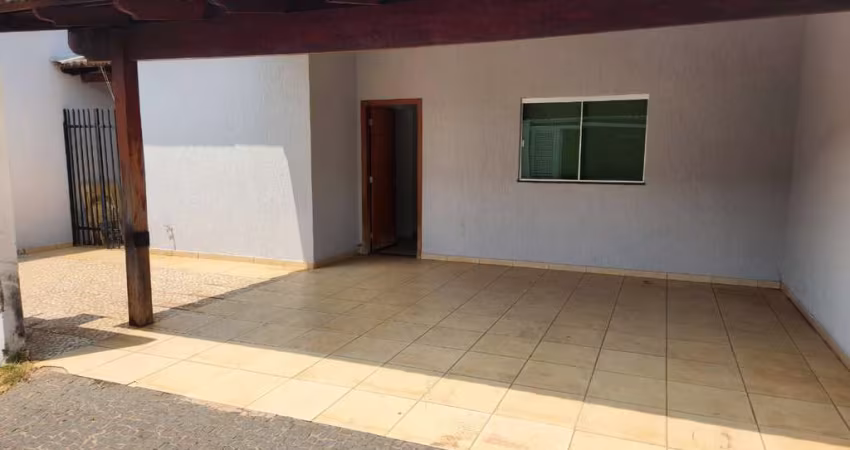 Casa - Em condomínio, para Venda em Uberlândia/MG