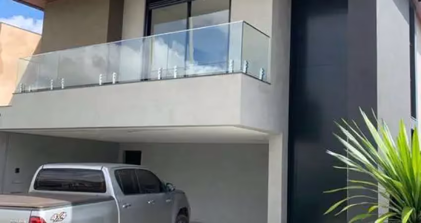 Casa - Sobrado em condomínio, para Venda em Uberlândia/MG