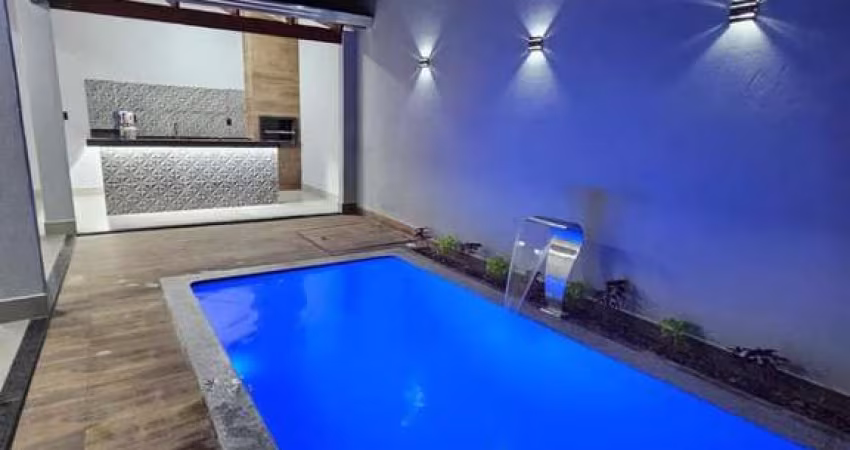 Casa - Padrão, para Venda em Uberlândia/MG