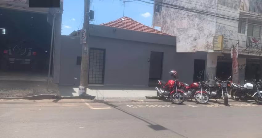 Comercial - Casa, para Venda em Uberlândia/MG