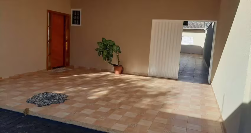Casa com 4 quartos à venda no Santa Mônica, Uberlândia 
