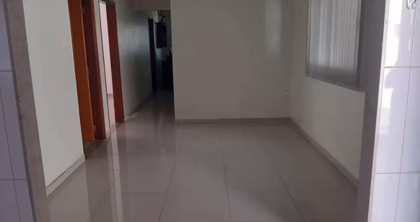 Casa com 3 quartos à venda no Custódio Pereira, Uberlândia 