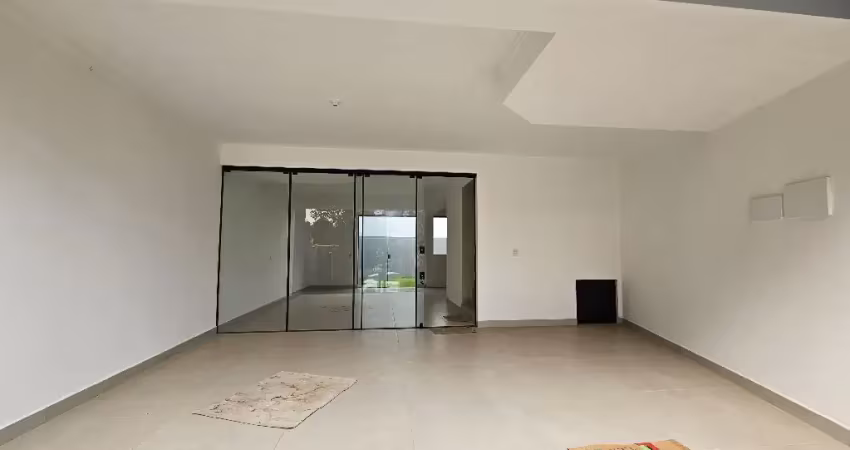 Belíssimo sobrado geminado com 1 suíte mais 2 quartos à venda no bairro Costa e Silva em Joinville/SC por R$ 710.000,00.