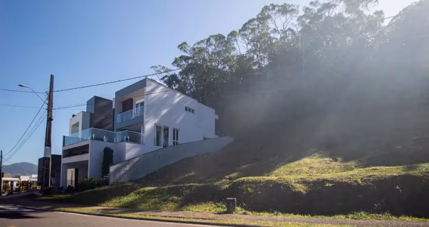 Terreno em condomínio fechado no bairro vila nova, em joinville/sc