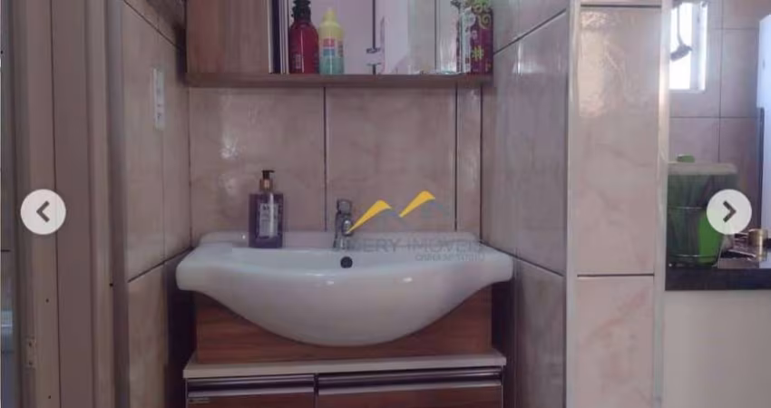 Apartamento com 2 dormitórios à venda, 55 m² por R$ 200.000 - Conjunto Residencial José Bonifácio - São Paulo/SP