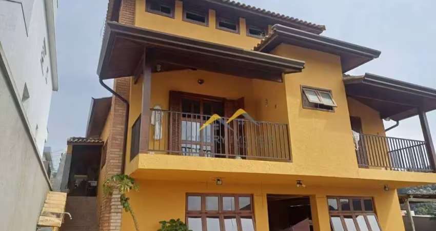 Casa com 3 dormitórios à venda, 282 m² por r$ 1.690.000,00 - parque dos lagos - mogi das cruzes/sp