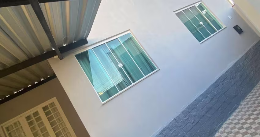 Casa com 3 dormitórios à venda, 76 m² por R$ 400.000 - Costa Rios - Pouso Alegre/MG
