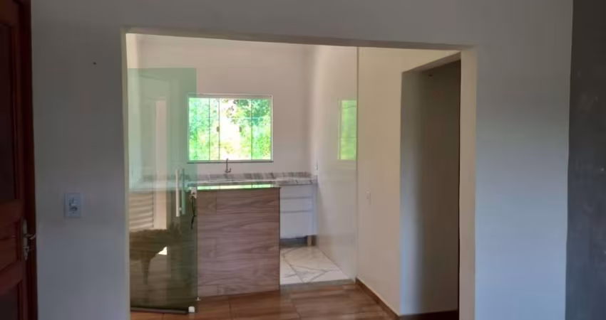 Casa com 2 dormitórios à venda, 95 m² por R$ 380.000 - Jardim Aeroporto - Pouso Alegre/MG