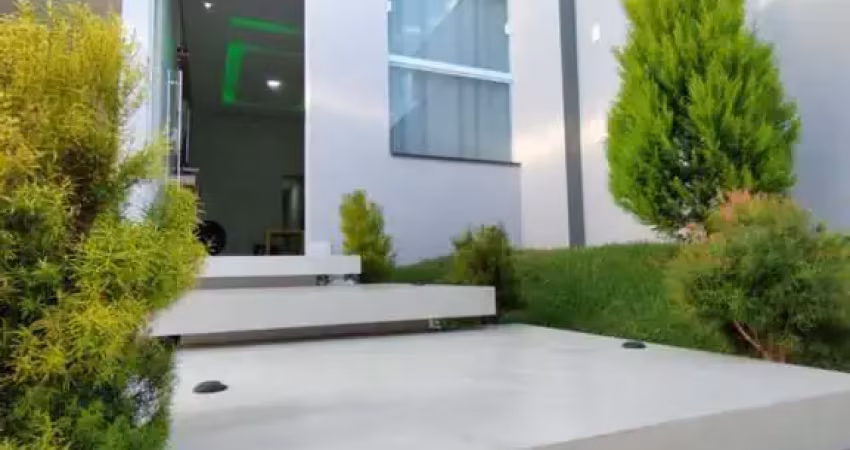 Casa com 3 dormitórios à venda, 128 m² por R$ 640.000,00 - Jardim Paraíso - Pouso Alegre/MG