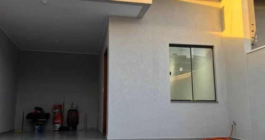 Casa com 3 dormitórios à venda, 140 m² por R$ 470.000,00 - Vergani - Pouso Alegre/MG