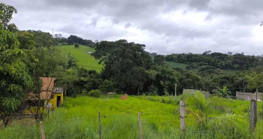 Terreno à venda, 1000 m² por R$ 90.000 - Curralinho - Pouso Alegre/MG