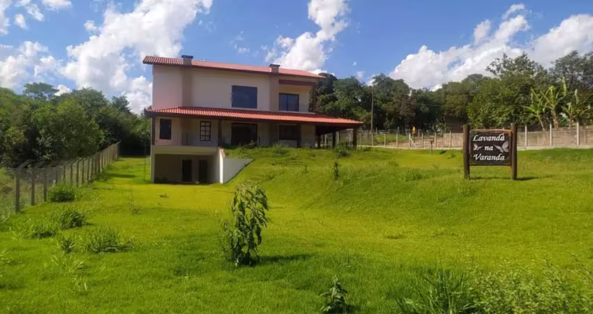 Chácara com 5 dormitórios à venda, 2000 m² por R$ 1.980.000,00 - Afonsos - Pouso Alegre/MG