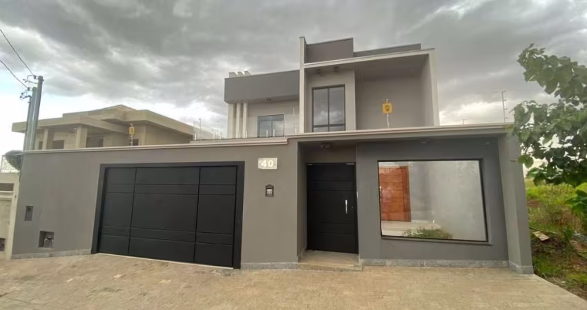 Casa com 4 dormitórios à venda, 280 m² por R$ 1.699.000,00 - Residencial Astúrias - Pouso Alegre/MG