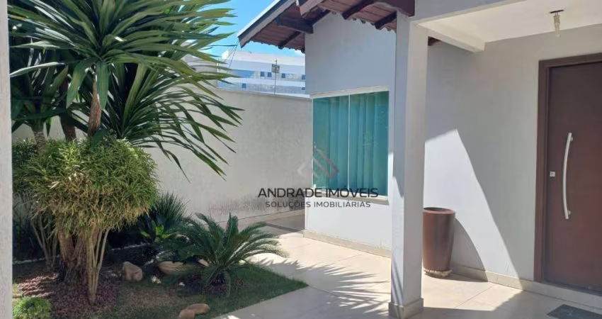 Casa com 5 dormitórios à venda, 240 m² por R$ 1.050.000 - Santa Rita I - Pouso Alegre/MG