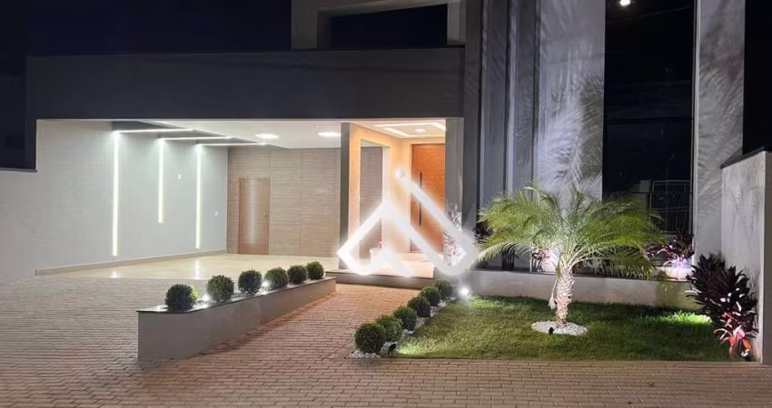 Casa com 3 dormitórios à venda, 250 m² por R$ 1.980.000 - Las Palmas - Pouso Alegre/MG