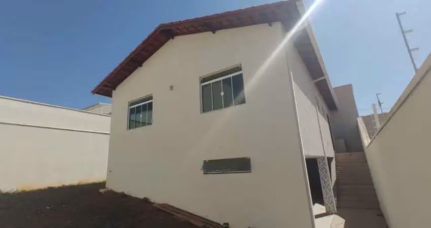 Casa com 3 dormitórios à venda, 189 m² por r$ 800.000,00 - jardim floresta - pouso alegre/mg