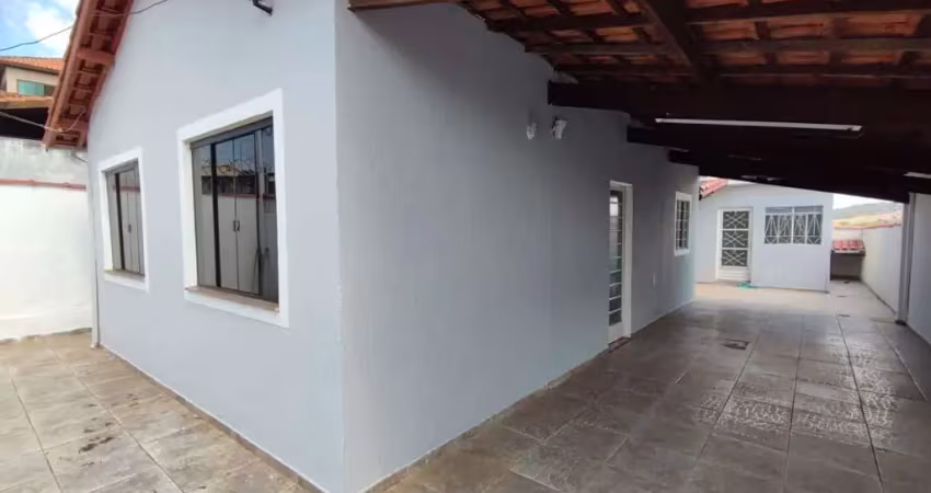 Casa com 4 dormitórios à venda, 141 m² por r$ 320.000,00 - morumbi ii - pouso alegre/mg