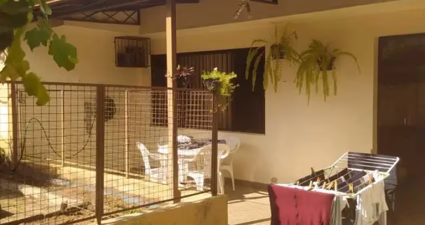Casa com 4 dormitórios à venda, 320 m² por r$ 1.500.000,00 - santa elisa - pouso alegre/mg