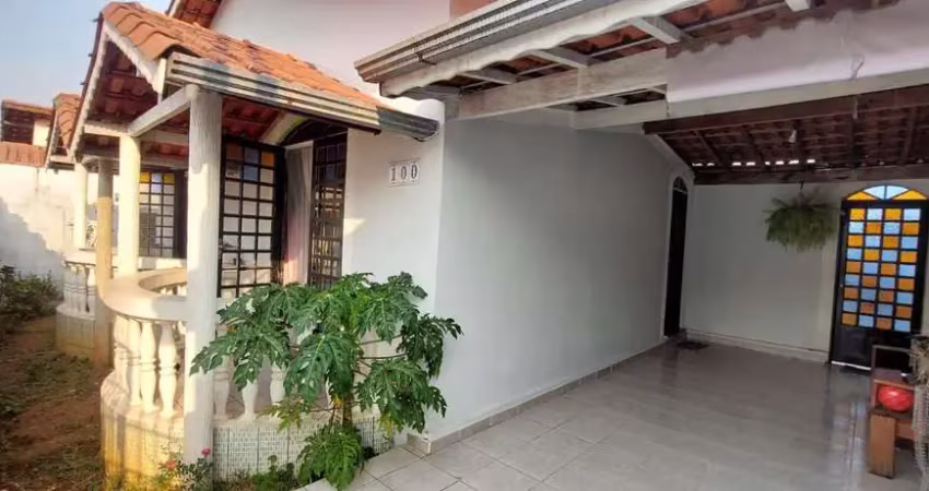 Casa com 3 dormitórios à venda, 123 m² por r$ 800.000,00 - cruzeiro do sul - pouso alegre/mg