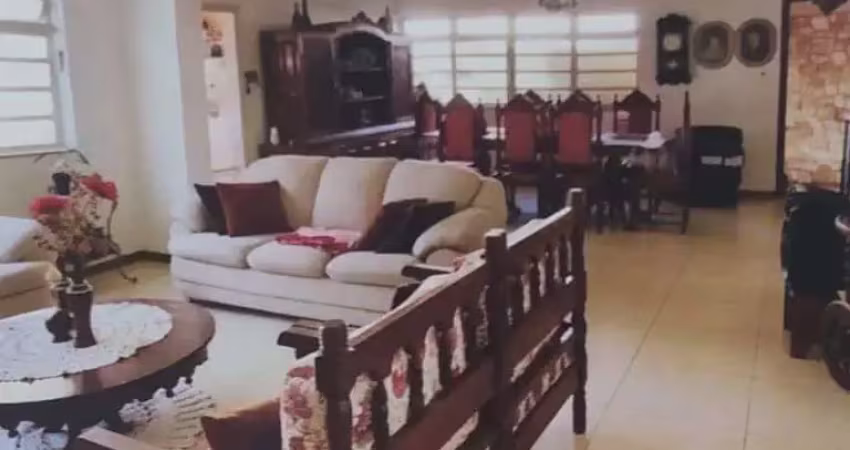 Casa com 4 dormitórios à venda, 300 m² por r$ 2.650.000,00 - centro - pouso alegre/mg
