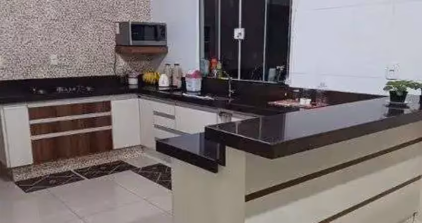 Casa com 3 dormitórios à venda, 180 m² por r$ 690.000,00 - jardim floresta - pouso alegre/mg