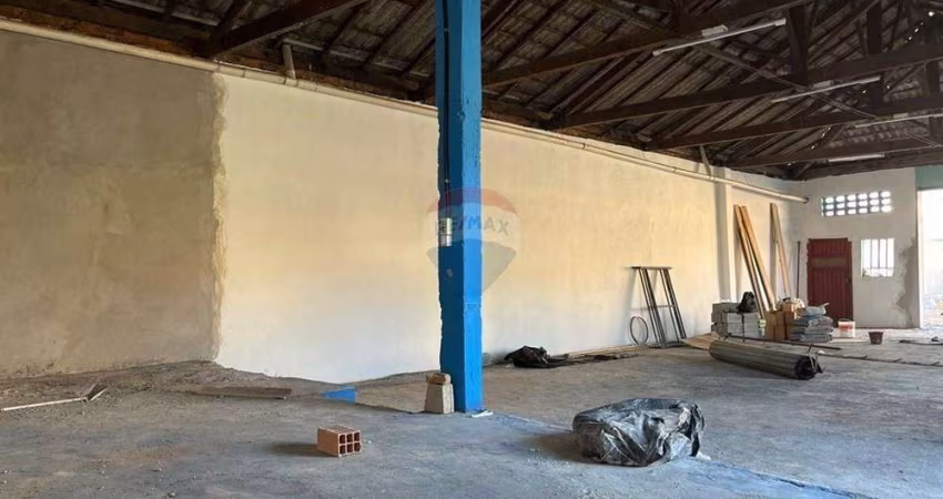 Galpão - Oportunidade Imperdível na Vila Maria! |
