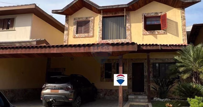 Sobrado para Alugar com 4 dormitórios - 3 suítes no Portal da Serra - Urbanova