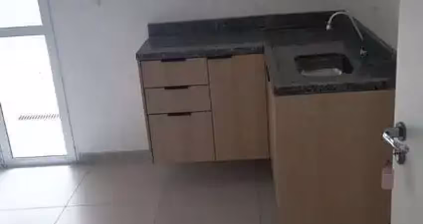 Kitnet / Stúdio para alugar na Rua Abolição, Bangú, Santo André